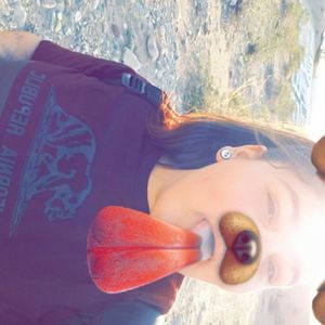 Meet your Posher, Dalilah