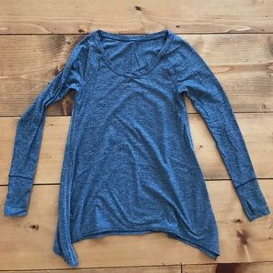 Lululemon top. Size 6.
