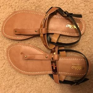 Mossimo black and brown sandals, sz 8