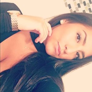Meet your Posher, Daniela