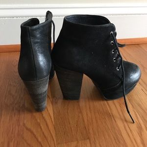 Steve Madden Booties