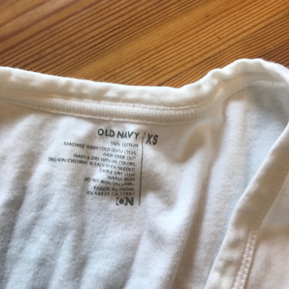 Old Navy - Picture 2 of 3