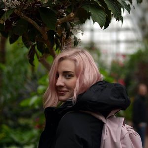 Meet your Posher, Sunny