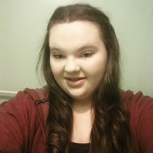 Meet your Posher, Katelyn