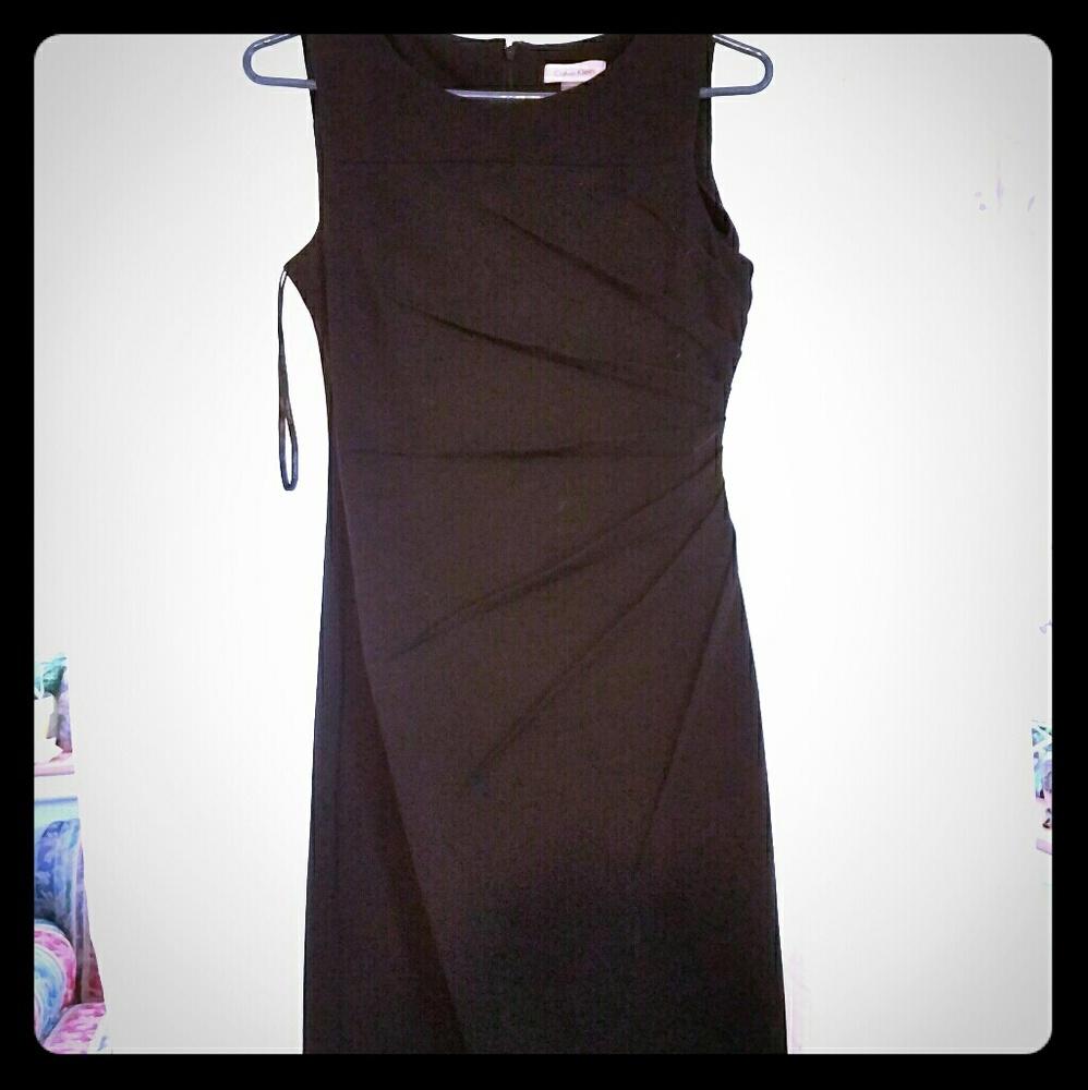 NWOT CALVIN KLEIN  SUNBURST DRESS