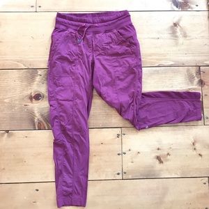 Lululemon purple ankle pants. Sz 6.