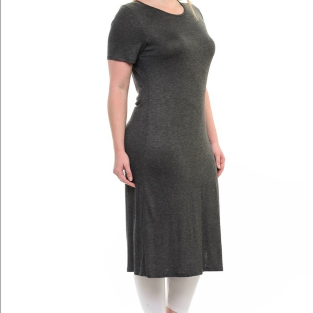 ➕ Beautiful must-have tunic (1X only) - Picture 3 of 6