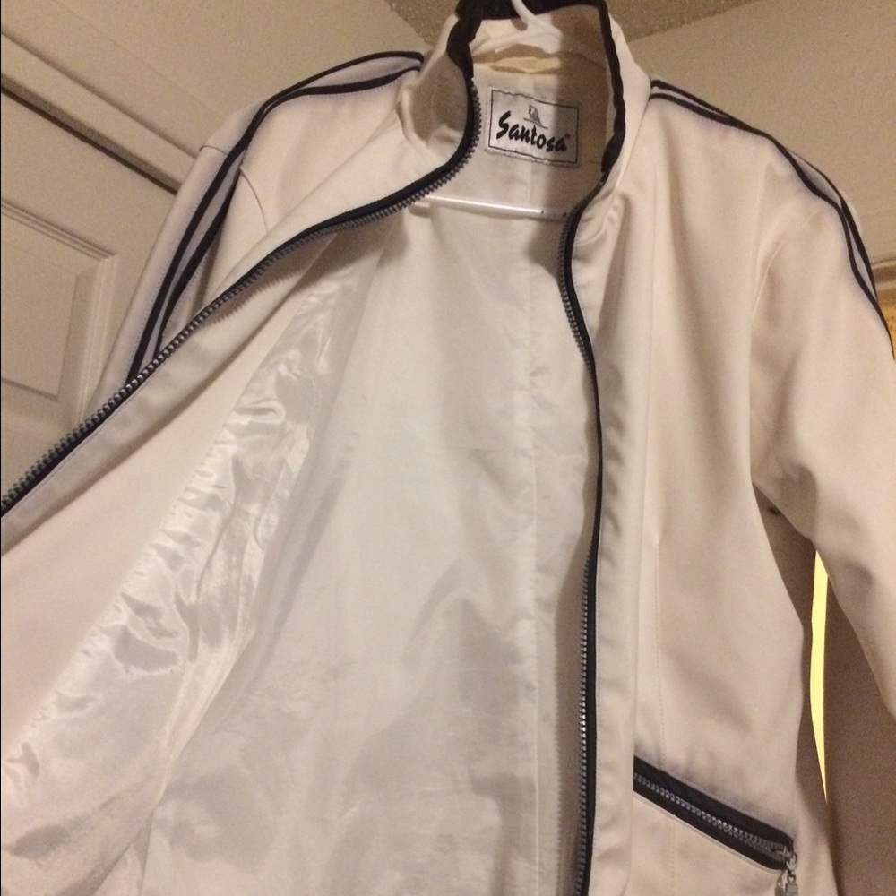 Weatherproof Jacket - Picture 3 of 3