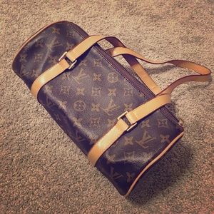 Faux Louis Vuitton