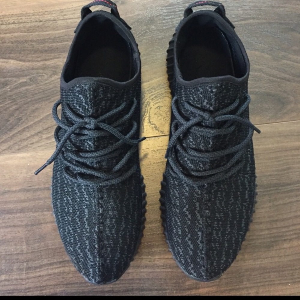 Adidas yeezy pirate black