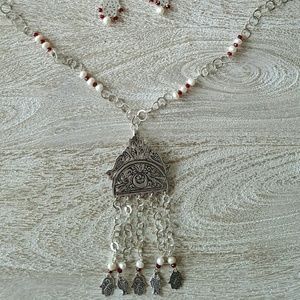 Hand-made Silver Necklace+ Earrings (Rayhana)