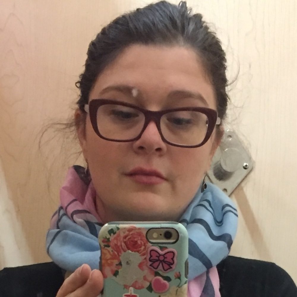 Meet your Posher, Julie T