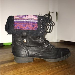 combat boots