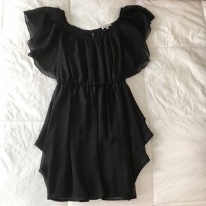 Velvet Torch Dresses - MOVING SALE❗️Flutter Sleeve Black Flowy Dress Velvet Torch Dresses - MOVING SALE❗️Flutter Sleeve Black Flowy Dress