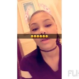 Meet your Posher, Toni