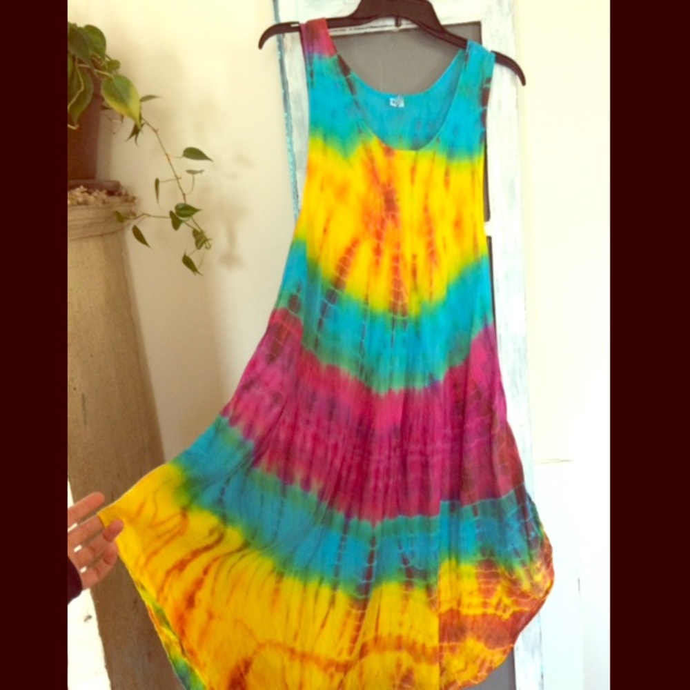 Tiedye Boho Dress hippie flowy lightweight 🌈pride
