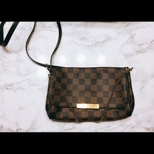 Louis Vuitton Favorite PM