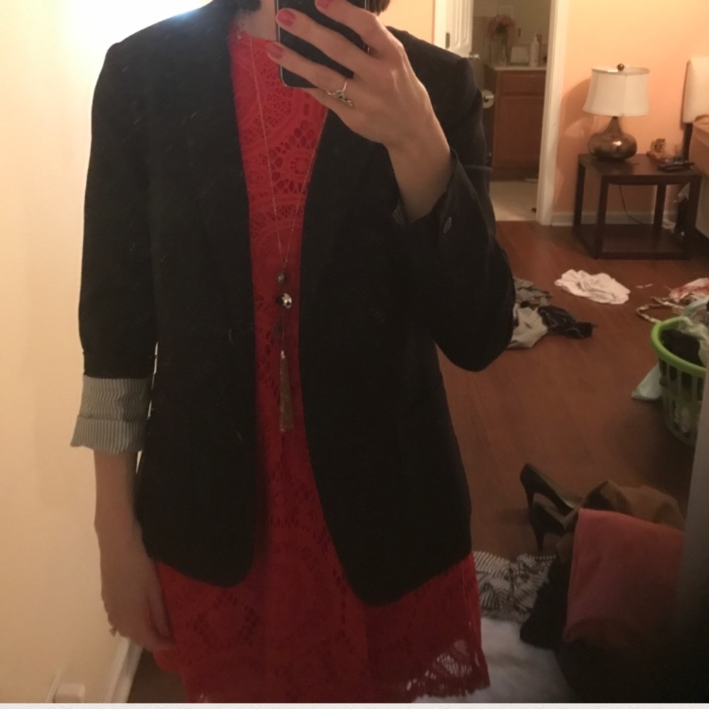 Black sophisticated blazer
