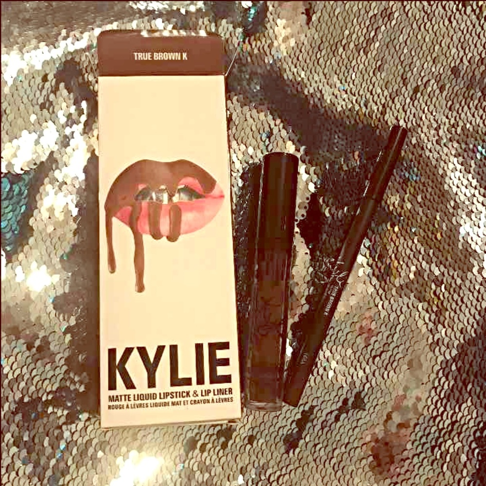 Kylie Lip Kit (True Brown K)