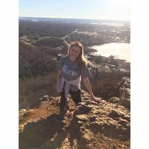 Meet your Posher, Liz