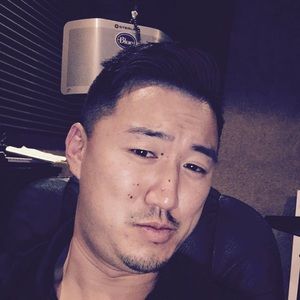 Meet your Posher, Corey