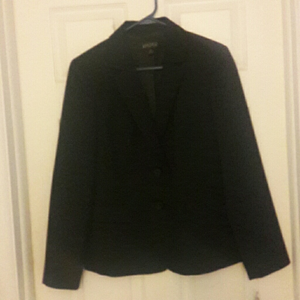Black blazer size 12 kasper