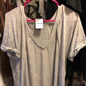 Free people free Fallin tee. Tag still attached