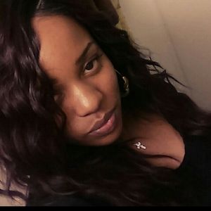 Meet your Posher, Brit