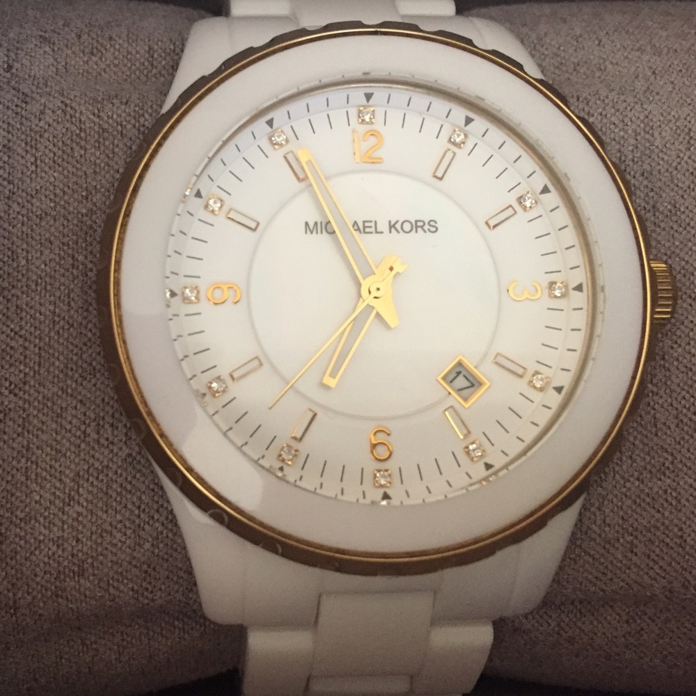 White acrylic Authentic Michael Kor's watch