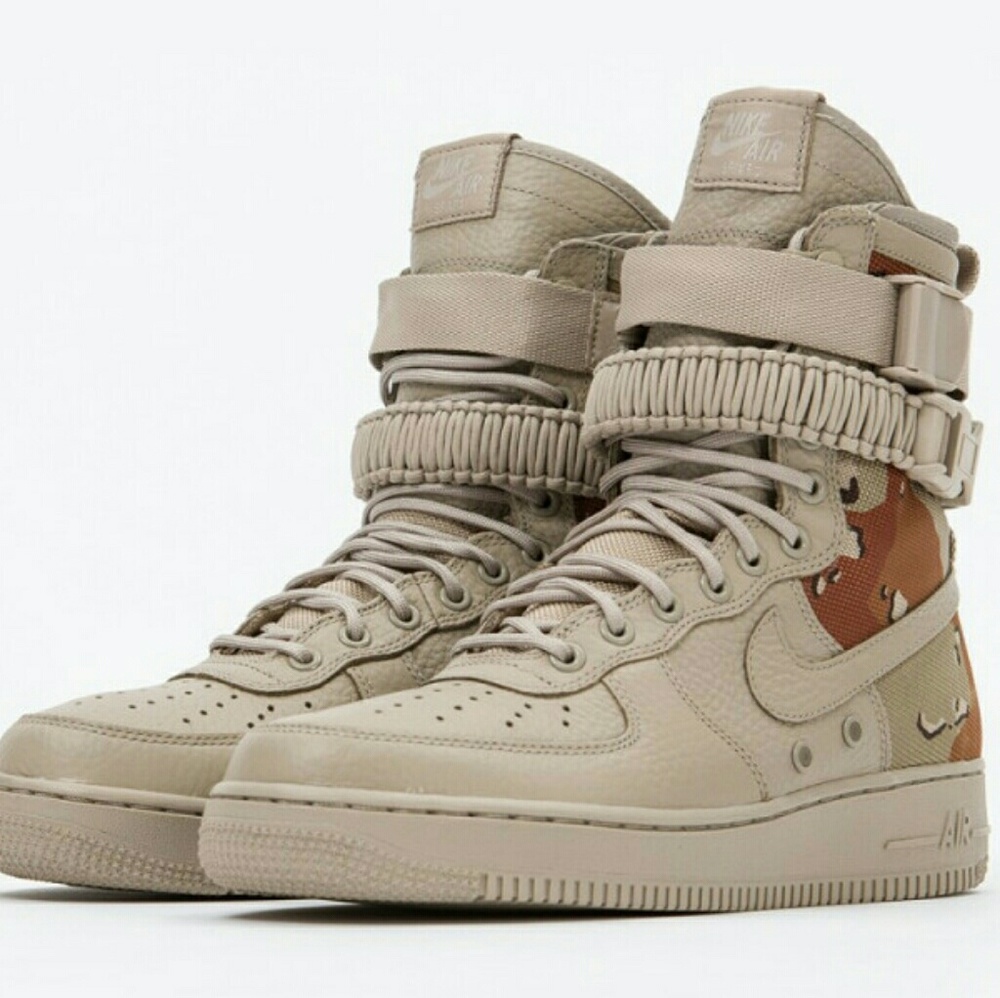 Nike SF AF1 Desert Camo
