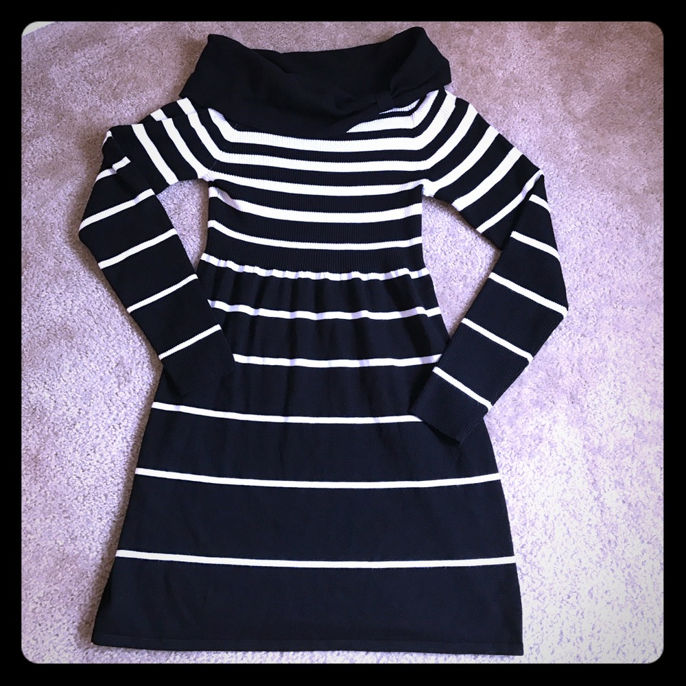 White House black market sweater dress