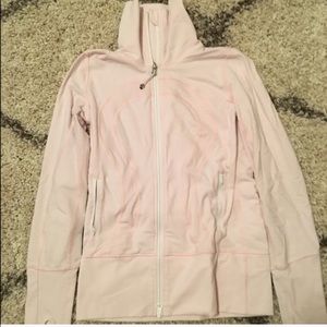 Lululemon pink size 4 scuba sweatshirt.