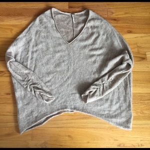 FREE PEOPLE very soft sweater