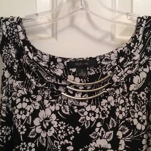 Summer Dress - Picture 3 of 4