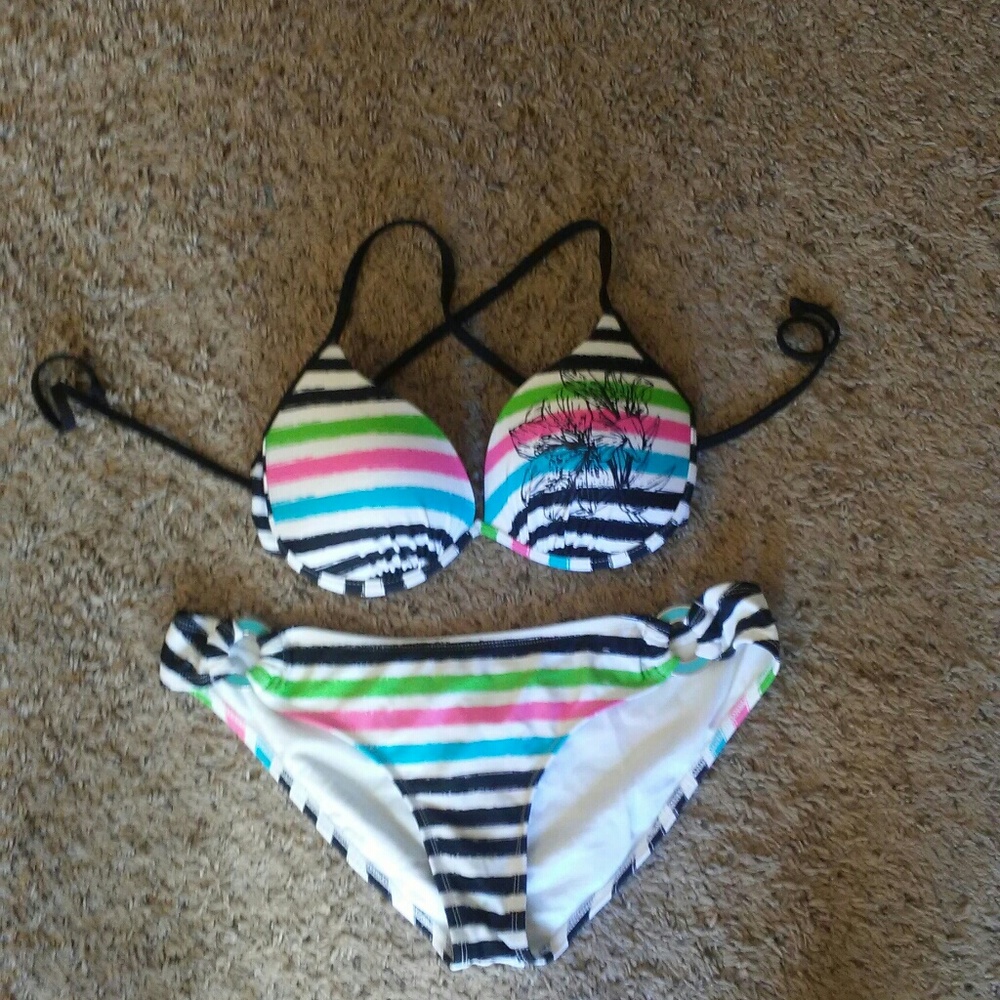 Body Glove size medium bikini