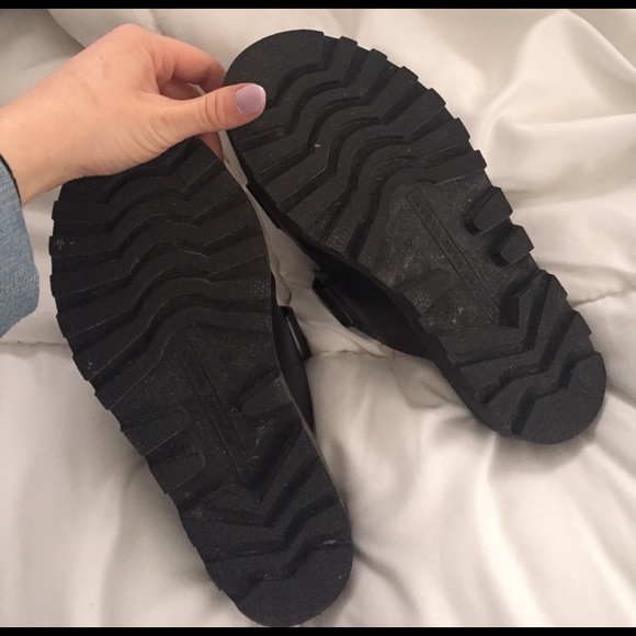 Marc By Marc Jacobs leather strap sandal - Picture 3 of 4