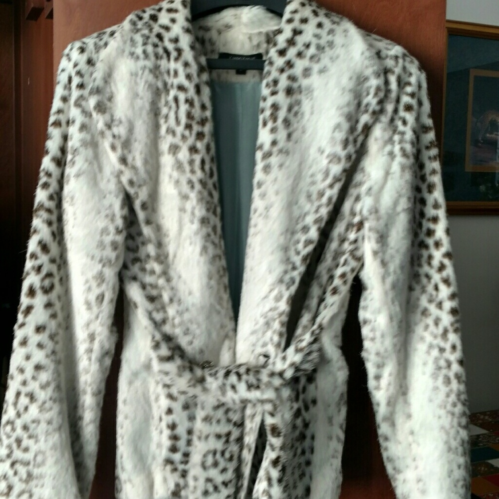 Karen Kane Faux Fur Snow Leopard Jacket