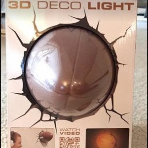 New in box, cool 3D football light .