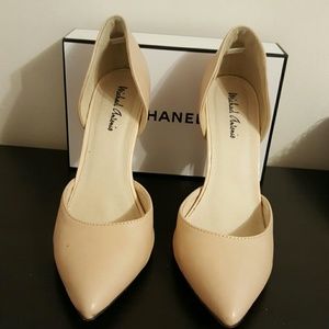 Michael Antonio pumps