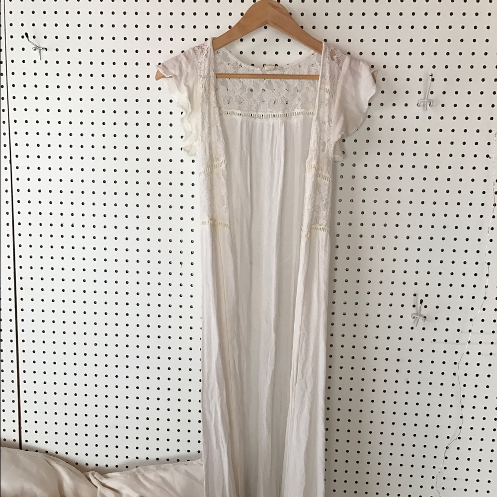 White Dreamy Duster