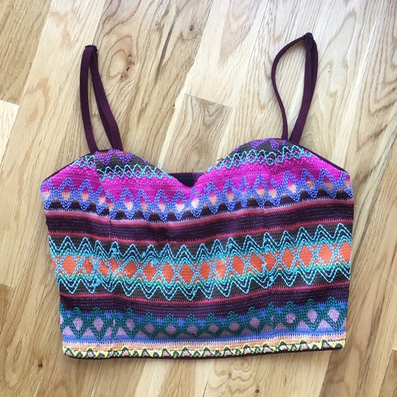 MINKPINK X NASTYGAL FESTIVAL CROP TOP - Picture 1 of 4