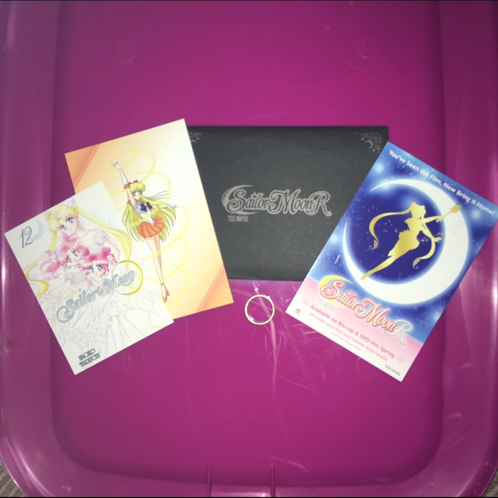 SOLD! Sailor moon r the movie Venus envelope card