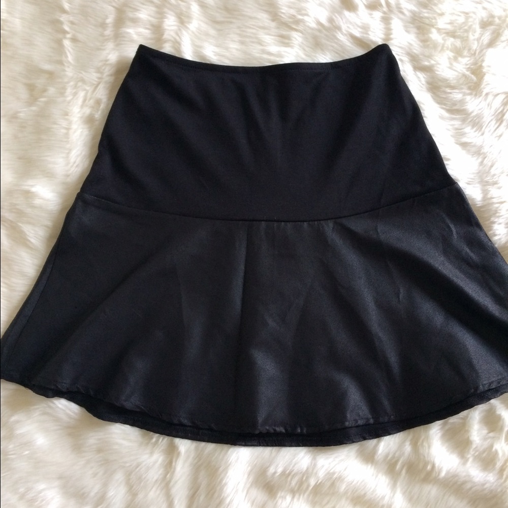 Black skirt