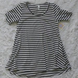 Lularoe perfect tee