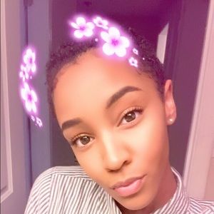 Meet your Posher, Ayodele