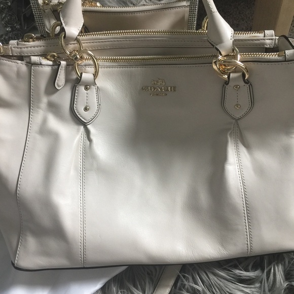 Coach purse - Picture 1 of 3