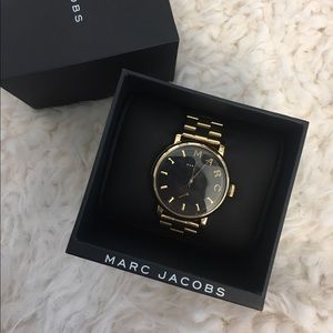 Marc Jacobs Gold & Black watch