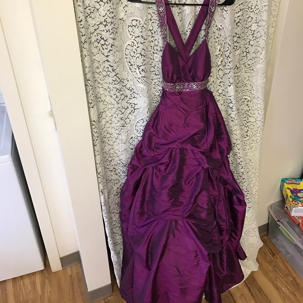Beautiful prom dress!