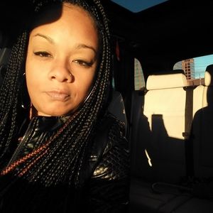 Meet your Posher, Katrina