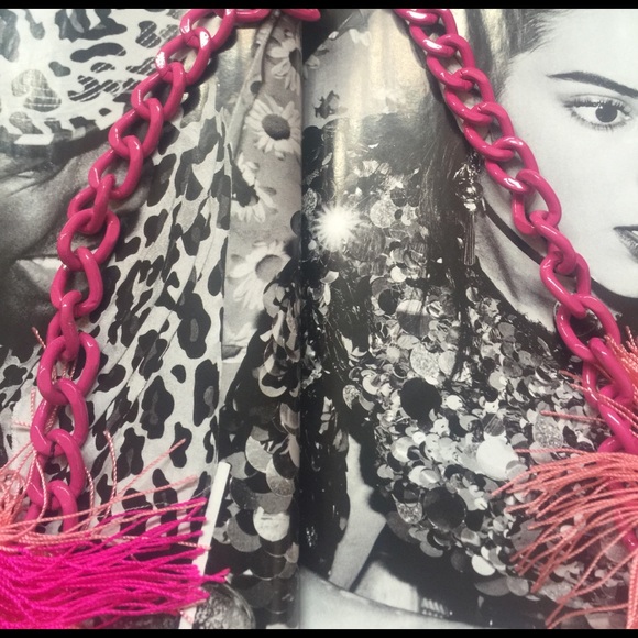 Necklace - Picture 3 of 3